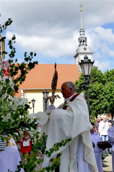 Boże Ciało 2017. Uroczystośc w parafii pw. Trójcy Świętej w Wejherowie. Fot. Leszek Spigarski