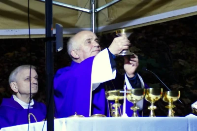 Dzień Zaduszny - nabożeństwo na starym cmentarzu w Wejherowo