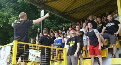 Gryf Wejherowo pokonany na własnym boisku.Fot. Leszek Spigarski.