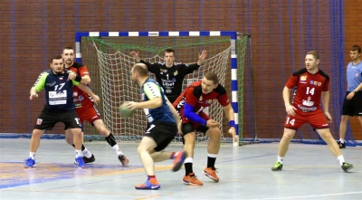 Tytani vs AZS UMK Toruń 29:24, 4.11.2017, fot. Leszek Spigarski