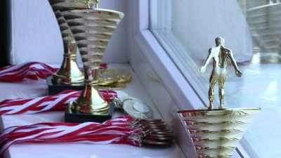 Sztafety pływackie walczyły o mistrzostwo powiatu