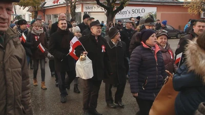 Rumia: uroczysty przemarsz z okazji Święta Niepodległości