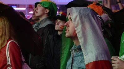 Wspólne kibicowanie Irlandczyków i Hiszpanów