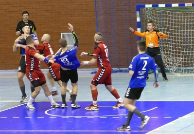 Tytani Wejherowo pokonali MOSiR Kętrzyn  40:20. fot.Leszek Spigarski