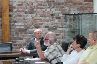 Dr Patrick Moore na spotkaniu w Choczewie