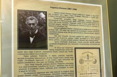 Wernisaż wystawy starych fotografii w wejherowskim muzeum - fot. Leszek Spigarski