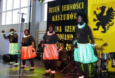 DJK Bojano 2016. Występ orkiestry OSP i zespołów KGW fot. Leszek Spigarski