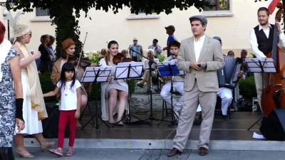 Teatr Pijana Sypialnia na placu Jakuba Wejhera