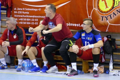KS Tytani Wejherowo - Sambor Tczew  25 : 28, 7.10.2017, fot. Leszek Spigarski