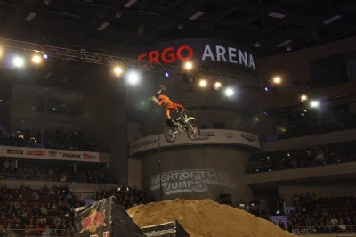 NIGHT of the JUMPs w Ergo Arenie