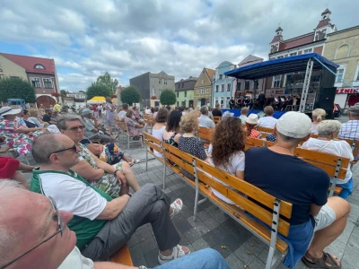 W rytmie tanga - koncert z okazji urodzin ks. Jana Kaczkowskiego
