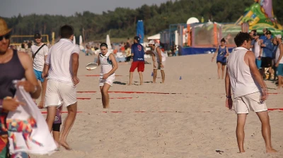 frisbee2bacdefghijkijjbbbnbaacbvbmnvbbv.jpg