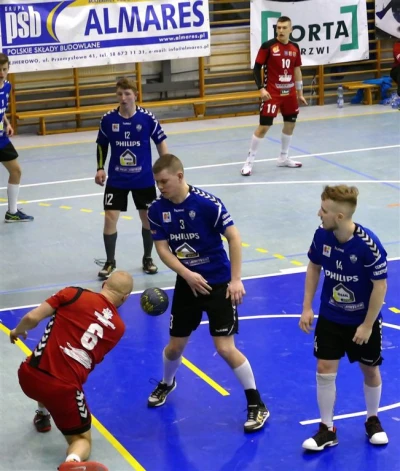 Tytani Wejherowo pokonali MOSiR Kętrzyn  40:20. fot.Leszek Spigarski