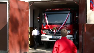 Nowy wóz strażacki z Zbychowie