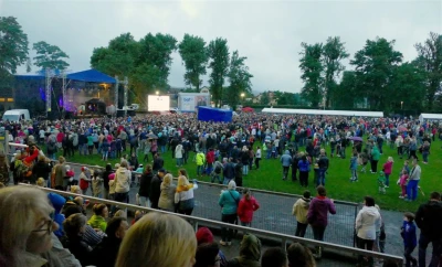 Zakończenie XIX Światowego Zjazdu Kaszubów Rumia 2017 - występ Kamila Bednarka. Fot.  Leszek Spigarski.