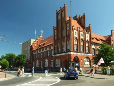 Tczew_Jarosława_Dąmbrowskiego_budova_pošty_II Aktron - Wikimedia Commons.JPG