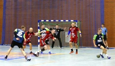 Tytani vs AZS UMK Toruń 29:24, 4.11.2017, fot. Leszek Spigarski