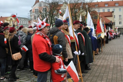 Biało-czerwona parada niepodległościowa w Wejherowie