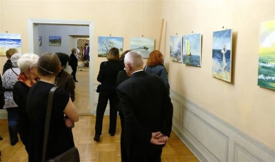 Wernisaż wystawy malarskiej pleneru w Sasinie
