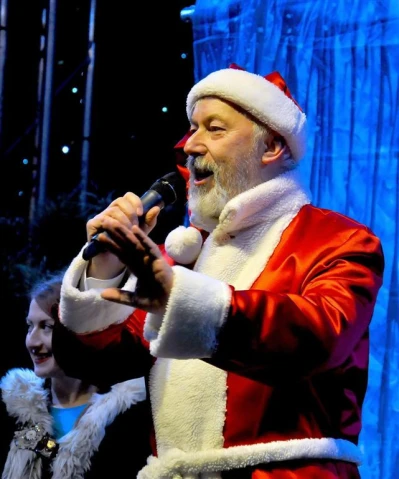 Mikołajki na wejherowskim rynku fot Leszek Spigarski/TTM