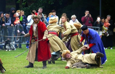 Rekonstrukcja historyczna 2017. Bitwa o taborowy wóz kupiecki - fot. Leszek Spigarski