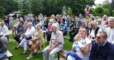 Muzyczne Lato 2017. Zespół „Foliba” na małej scenie w Parku Miejskim