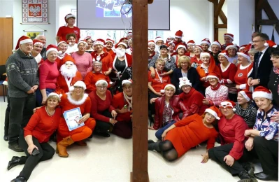 Turystyczne Mikołajki i Dzień Wolontariusza 2017 w WUTW YMCA, fot. Leszek Spigarski
