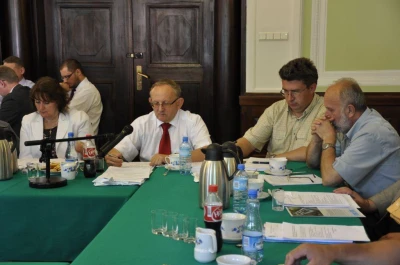 Jednogłośne absolutorium dla Józefa Reszke