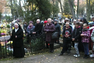 Dzień Zaduszny (fot. Leszek Spigarski)