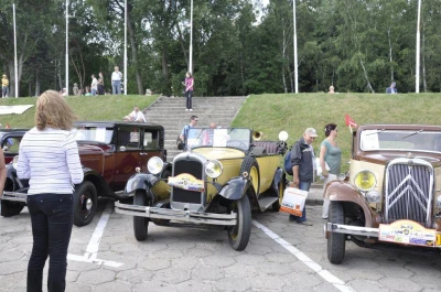 Gdynia pełna zabytkowych Citroënów