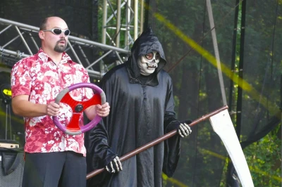Kabaret Dno i zespół Mitra na Letnim Festynie w Wejherowie