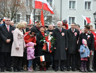 Biało-czerwona parada niepodległościowa w Wejherowie
