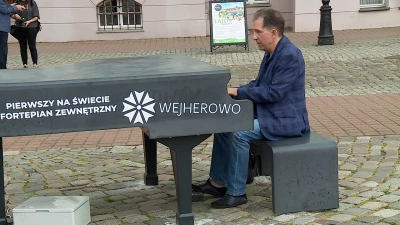 Zewnętrzny fortepian w Wejherowie
