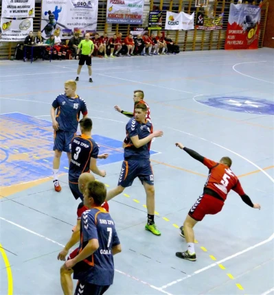 Tytani Wejherowo pokonani przez SMS ZPRP Gdańsk 27 : 32 - fot. Leszek Spigarski