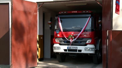 Nowy wóz strażacki z Zbychowie
