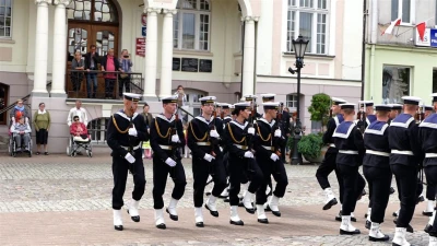Musztra paradna na Placu Jakuba Wejhera 2017. Fot. Leszek Spigarski.