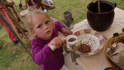 Piknik Ginących Zawodów w Domku Drzewiarza