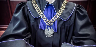 49-latek aresztowany za zabójstwo współlokatora. Usłyszał cztery zarzuty