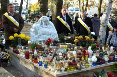 Wszystkich Świętych (fot. Leszek Spigarski)