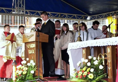 Rocznica nadania imienia Jana Pawła II Samorządowemu Gimnazjum w Bolszewie