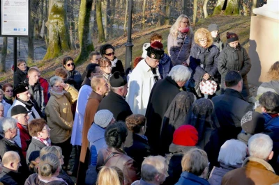 Tłumy wiernych na kalwaryjskiej Drodze Krzyżowej fot. Leszek Spigarski