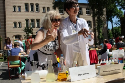 Piknik naukowy w szkole dla niesłyszących w Wejherowie