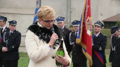 Nowy wóz dla OSP w Karwi