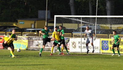 Gryf Wejherowo kontra Stal Stalowa Wola - 14.05.2016 fot. Leszek Spigarski