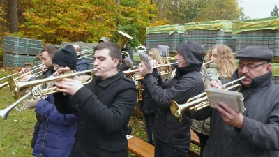 Uroczystość Wszystkich Świętych na wejherowskim cmentarzu 1.11.2017 - fot. Leszek Spigarski