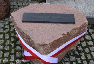 Żołnierzom Wyklętym - uroczystość przy Bramie Piaśnickiej
