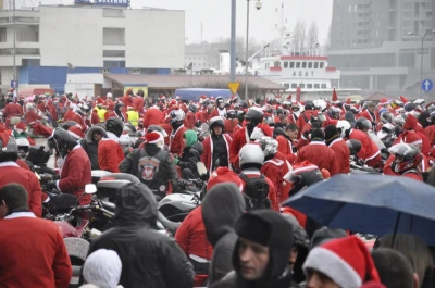 2,5 tys. mikołajkowych rydwanów zawładnęło Trójmiastem