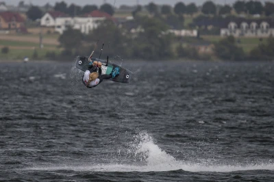 Puchar i Mistrzostwa Polski w kitesurfingu i wingfoilu w Pucku