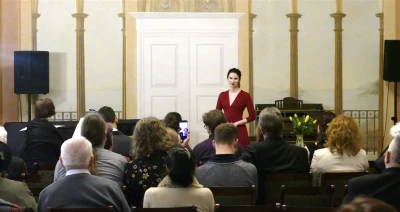 Promocja książki Krystyny Krawiec-Złotowskiej w Wejherowie