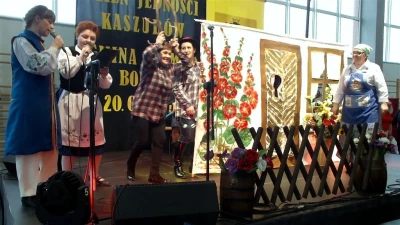 DJK Bojano 2016. Występ orkiestry OSP i zespołów KGW fot. Leszek Spigarski